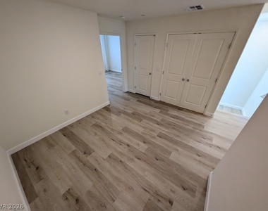 6957 Stafford Hill Street - Photo Thumbnail 11
