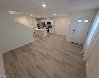 6957 Stafford Hill Street - Photo Thumbnail 3