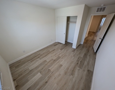6957 Stafford Hill Street - Photo Thumbnail 23