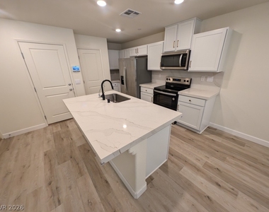 6957 Stafford Hill Street - Photo Thumbnail 8