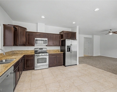 2608 Romarin Terrace - Photo Thumbnail 11