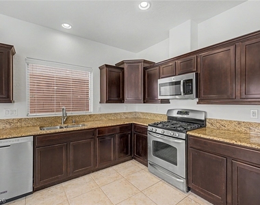 2608 Romarin Terrace - Photo Thumbnail 10