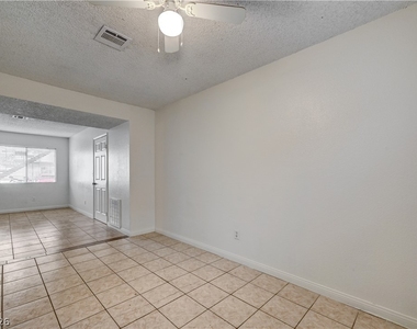 1832 Goldfield Street - Photo Thumbnail 4