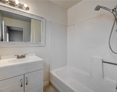 1832 Goldfield Street - Photo Thumbnail 24