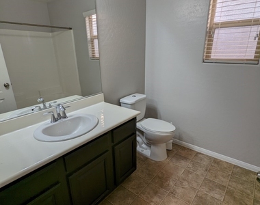 7760 Floral Fabric Court - Photo Thumbnail 77