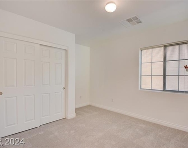 4736 Killington Street - Photo Thumbnail 12