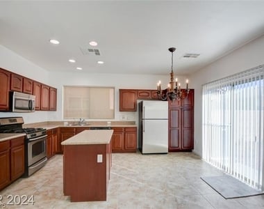 4736 Killington Street - Photo Thumbnail 1