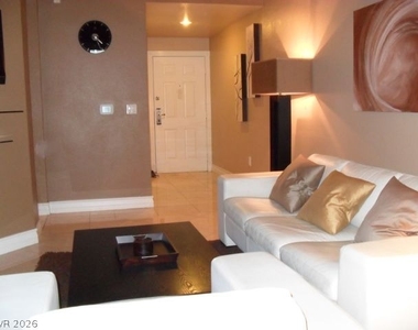 260 E Flamingo Road - Photo Thumbnail 6