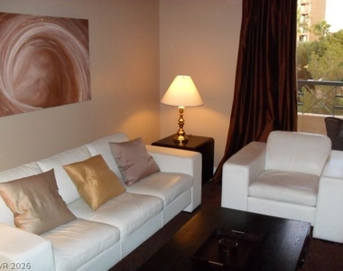 260 E Flamingo Road - Photo Thumbnail 4