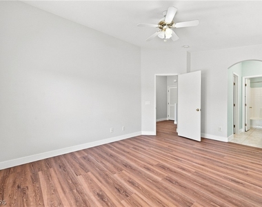 6060 Allred Place - Photo Thumbnail 11