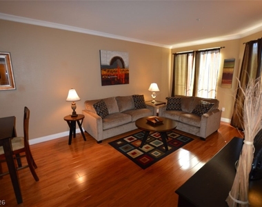260 E Flamingo Road - Photo Thumbnail 1