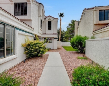 5228 Crooked Sky Circle - Photo Thumbnail 3