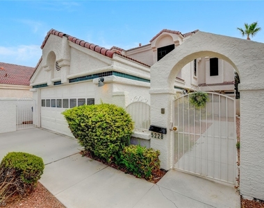 5228 Crooked Sky Circle - Photo Thumbnail 2