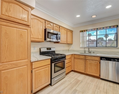 5228 Crooked Sky Circle - Photo Thumbnail 25