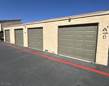 5238 Greene Lane - Photo Thumbnail 1