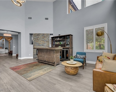 1289 Vietti Street - Photo Thumbnail 11