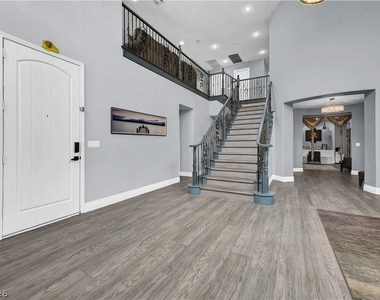 1289 Vietti Street - Photo Thumbnail 7
