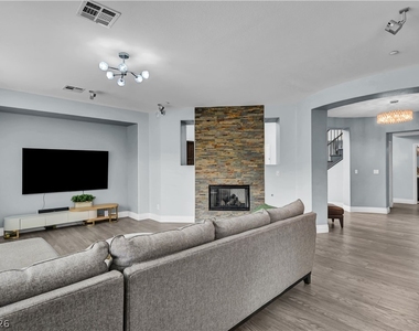 1289 Vietti Street - Photo Thumbnail 34