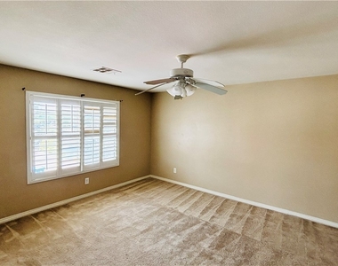 7308 Laburnum Street - Photo Thumbnail 10