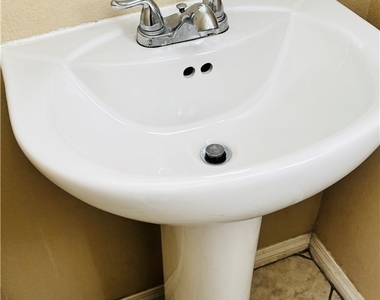 7308 Laburnum Street - Photo Thumbnail 8