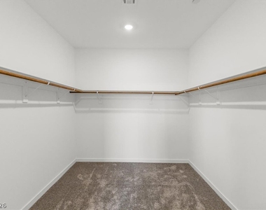 541 Preston Crest Street - Photo Thumbnail 17