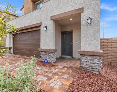 541 Preston Crest Street - Photo Thumbnail 1