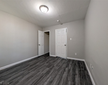 319 N 11th Street - Photo Thumbnail 13