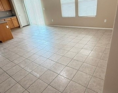 11249 Alga Court - Photo Thumbnail 2