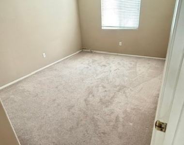 11249 Alga Court - Photo Thumbnail 9