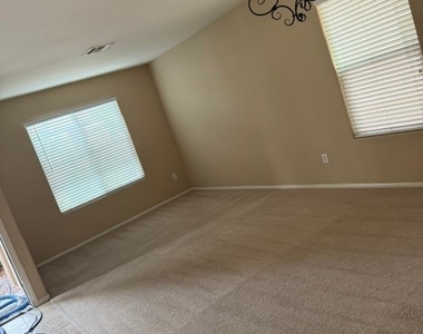11249 Alga Court - Photo Thumbnail 6
