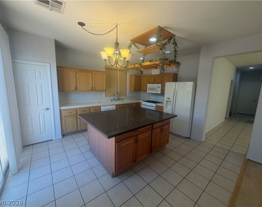 10933 Napa Ridge Drive - Photo Thumbnail 3