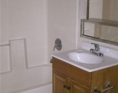 233 N 19th Street - Photo Thumbnail 11