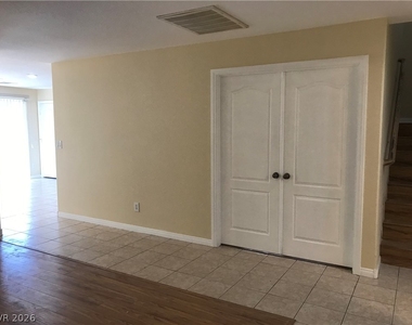 7417 Reynard Fox Place - Photo Thumbnail 5