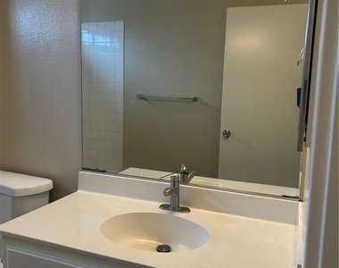 3455 Erva Street - Photo Thumbnail 20