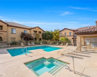 7660 W Eldorado Lane - Photo Thumbnail 22