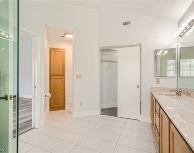 4844 Maryvale Drive - Photo Thumbnail 10