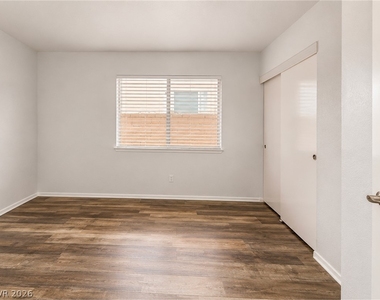 2436 Twin Flower Circle - Photo Thumbnail 19