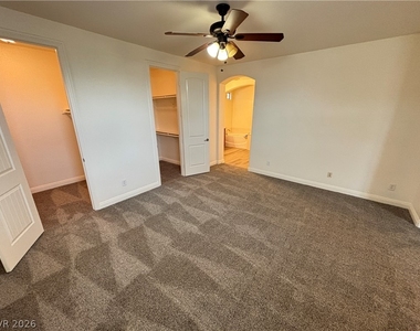 10735 Knickerbocker Avenue - Photo Thumbnail 43