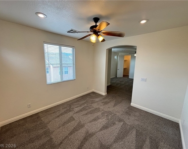 10735 Knickerbocker Avenue - Photo Thumbnail 41