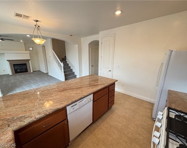 10735 Knickerbocker Avenue - Photo Thumbnail 7