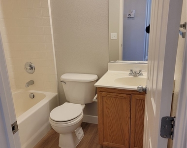 8050 Kings Ransom Street - Photo Thumbnail 5