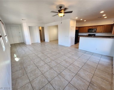 9106 Sheffield Garden Avenue - Photo Thumbnail 21