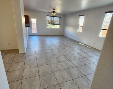 9106 Sheffield Garden Avenue - Photo Thumbnail 18