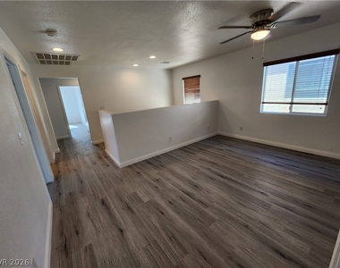 9106 Sheffield Garden Avenue - Photo Thumbnail 1