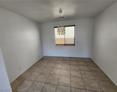 9106 Sheffield Garden Avenue - Photo Thumbnail 19