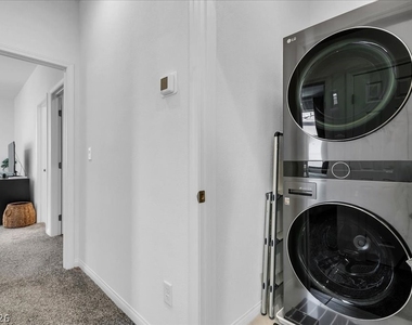 92 Kimberlite Drive - Photo Thumbnail 30