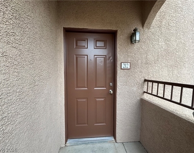 9580 W Reno Avenue - Photo Thumbnail 1