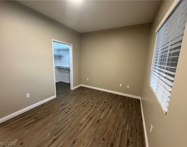 9580 W Reno Avenue - Photo Thumbnail 7