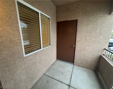 9580 W Reno Avenue - Photo Thumbnail 6