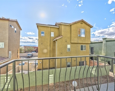 7030 Burcot Avenue - Photo Thumbnail 9